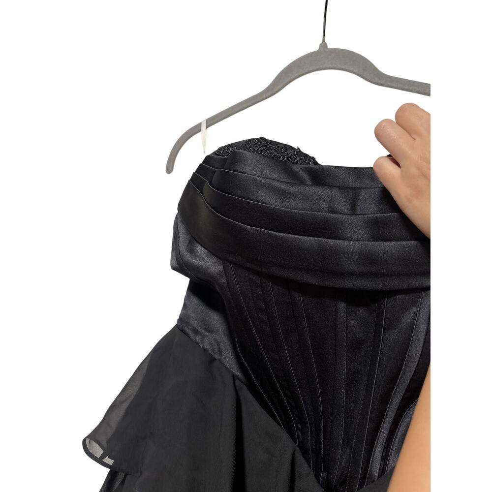 Weinaze Black Strapless Tiered Ruffle Evening Dress - Picture 4 of 11
